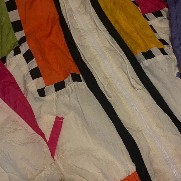 International 80s Vintage Multicolor Bomber Jacket - Picture 3 of 6